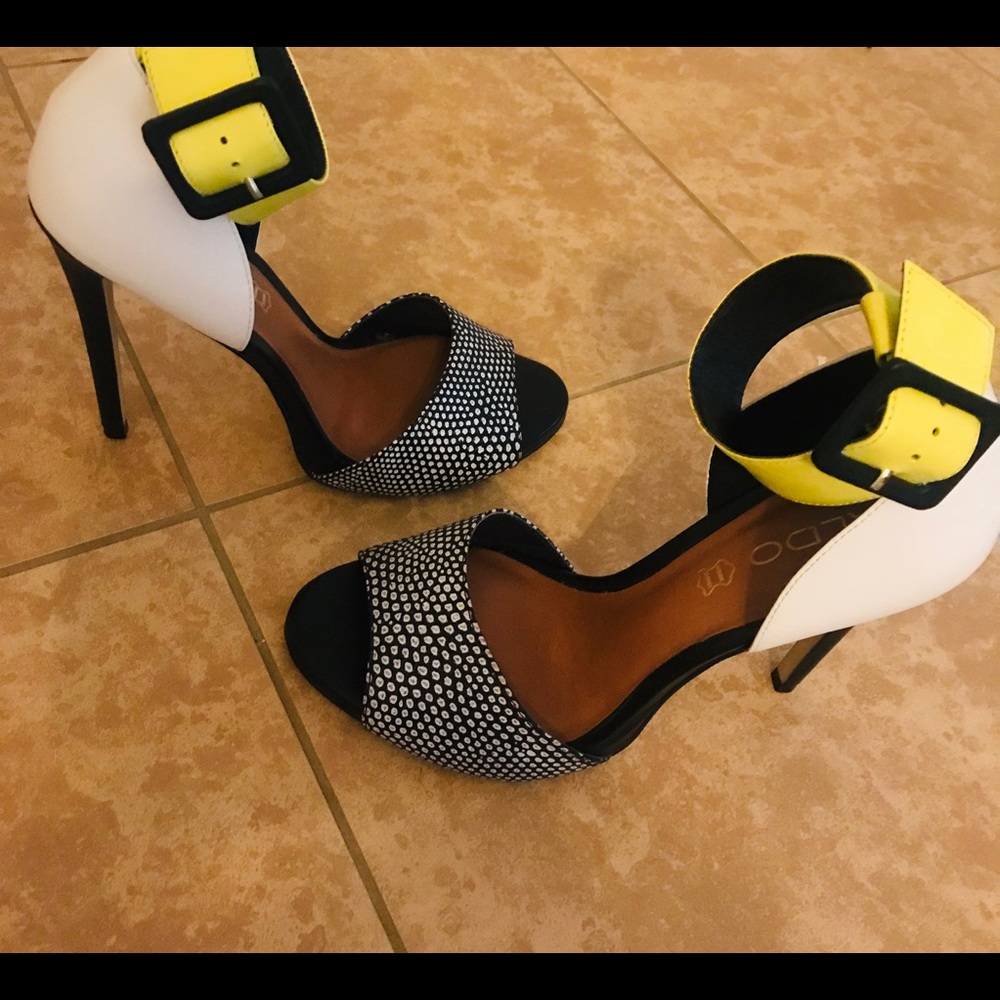 Aldo Sandals